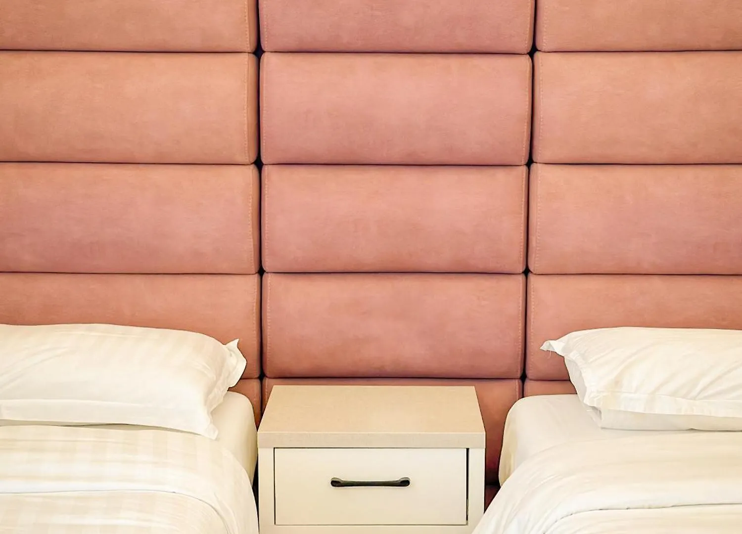 Luna Rooms & Apartments Golem  Albanien