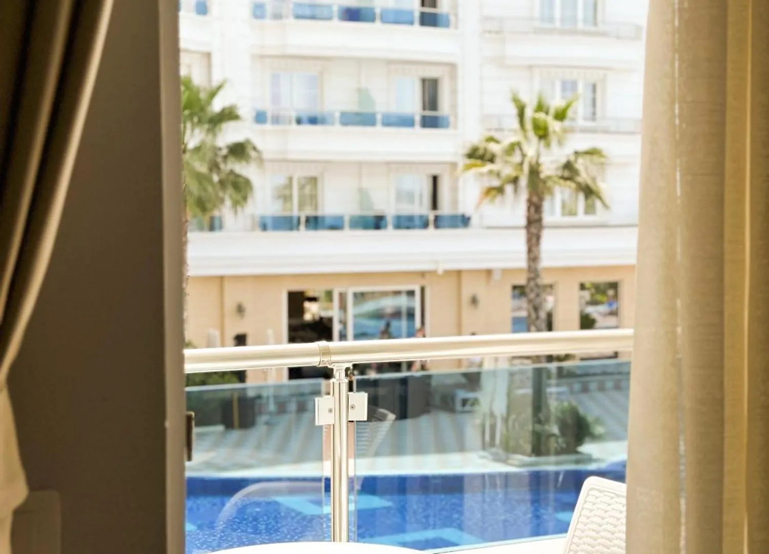 Luna Rooms & Apartments Golem  0*, Golem (Tirana)