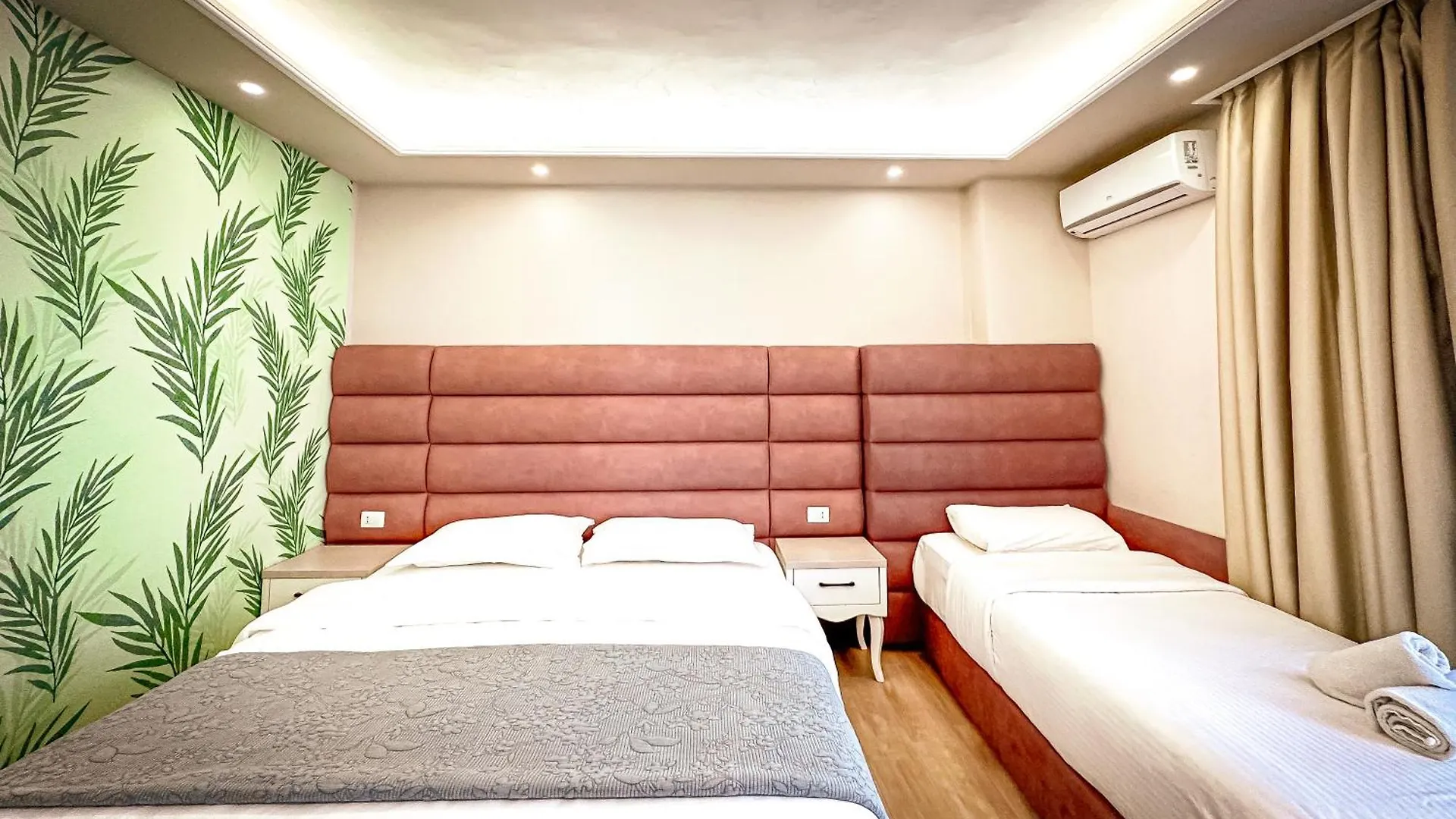 アパートホテル Luna Rooms & Apartments ゴーレム